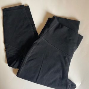 Old navy ankle length leggings-Medium